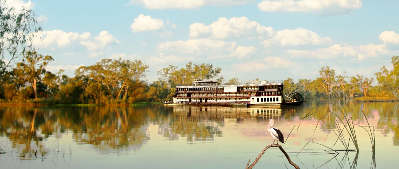 See the wonders of Murray River, Adelaide and Kangaroo Island