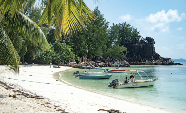 Le Ponant is returning to the stunning Seychelles