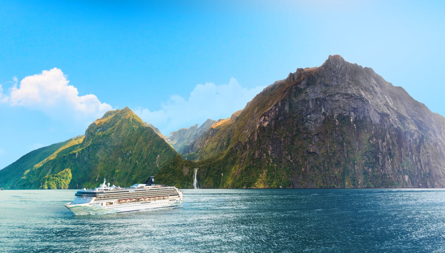 Norwegian Cruise Line celebrates six months till the arrival of Norwegian Spirit