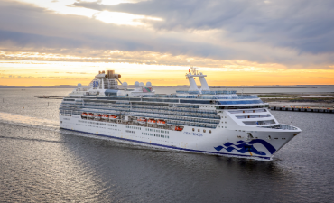 Bookings soar for Coral Princess's first cruises from new Brisbane terminal