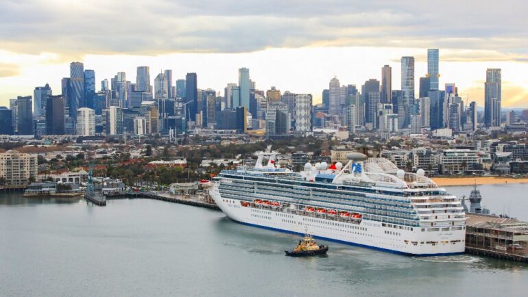 cruise ship in melbourne city