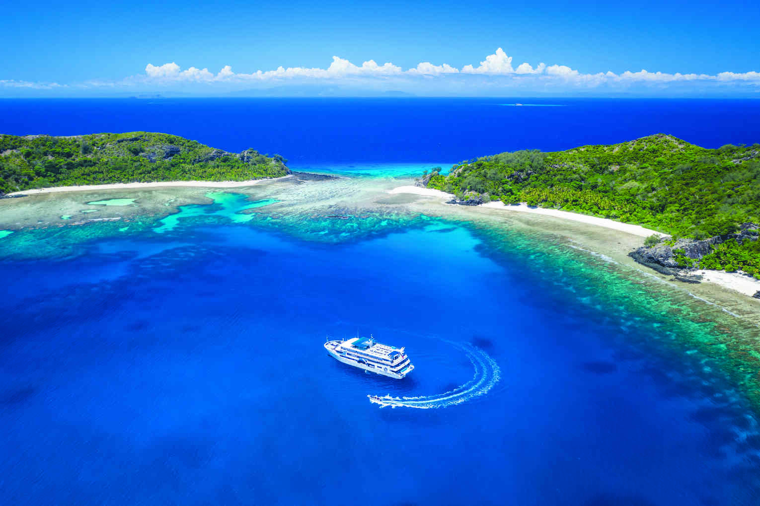 The 8 best cruise lines that sail around Fiji Cruise Passenger