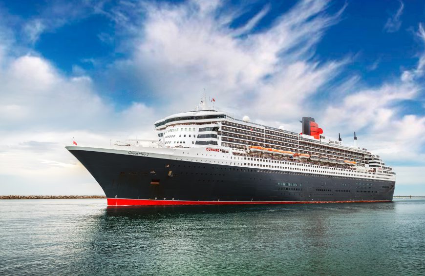 Visit exciting Singapore then cruise onboard Queen Mary 2 to Sydney from $210 per night