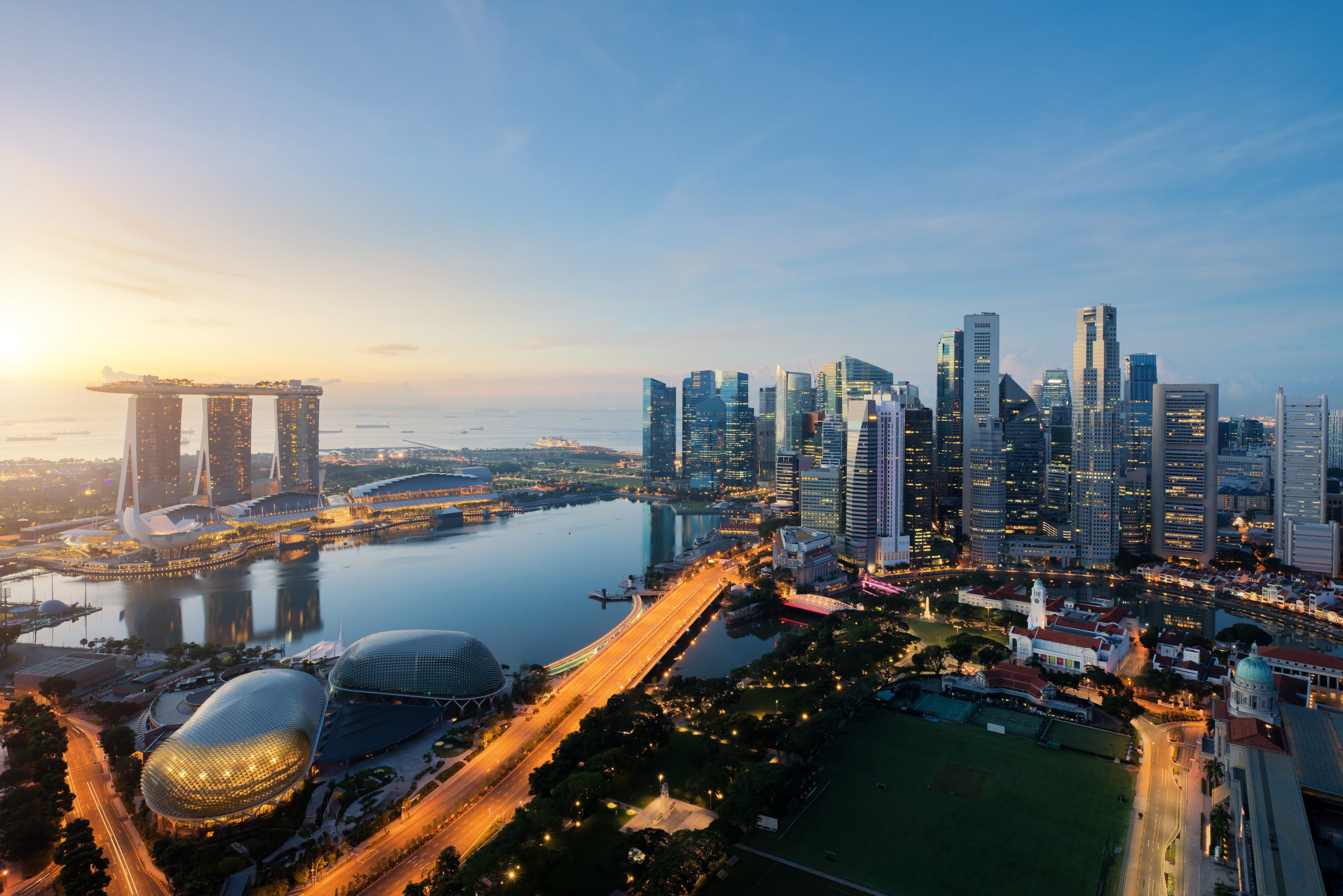 Visit exciting Singapore then cruise onboard Queen Mary 2 to Sydney from $210 per night