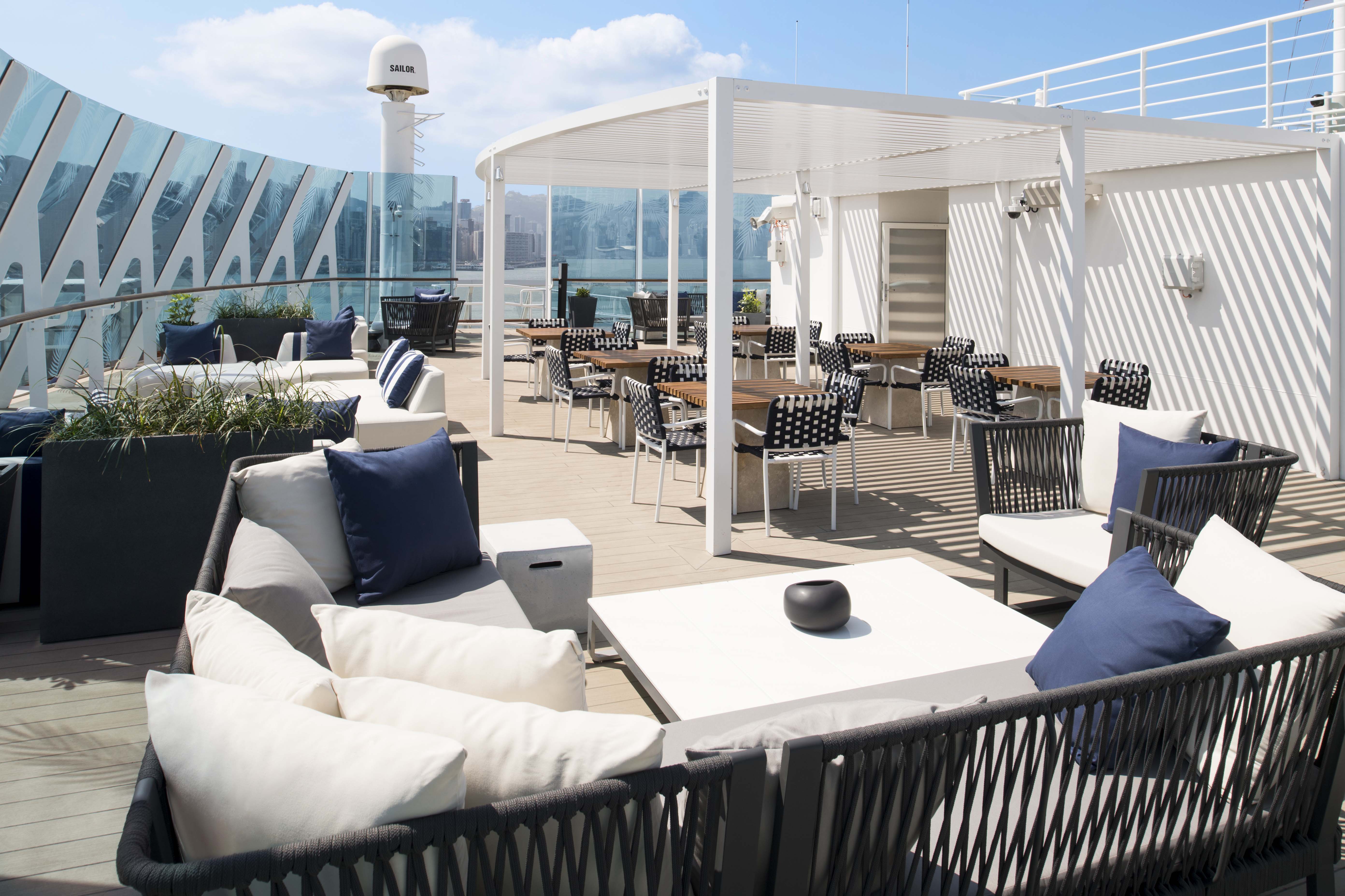 1553354849 TheRetreatSunDeck4R