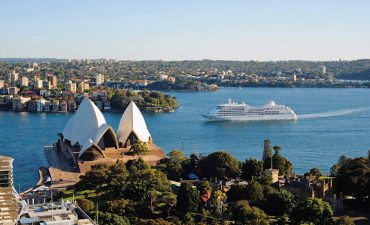 As the world cruise season starts, Silver Shadow leaves Sydney on a 139-day cruise