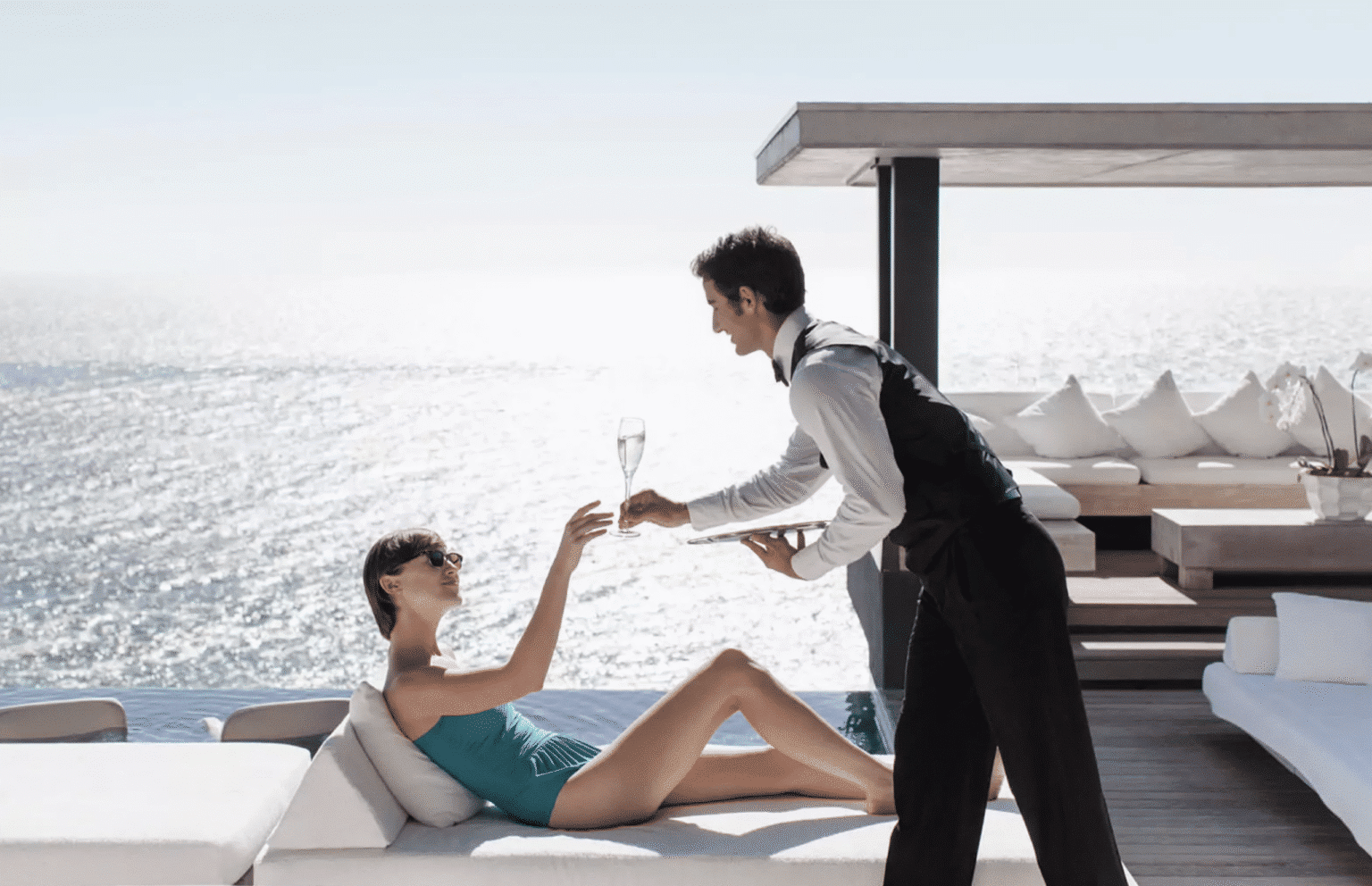 Cruise line gratuity