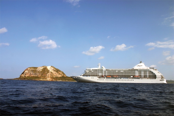 Seven Seas Voyager