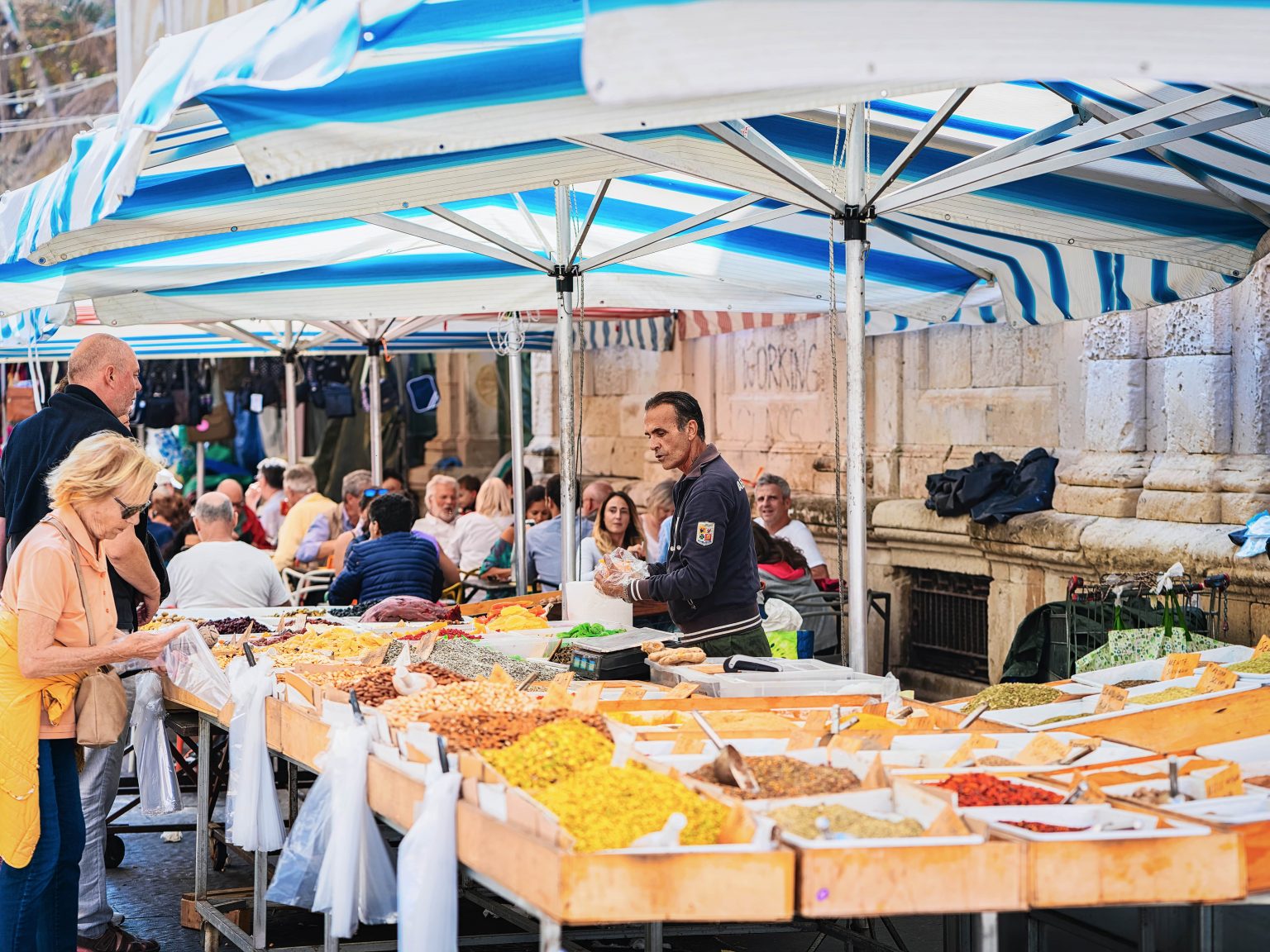 Gourmet guides and design destinations: NCL's brand new shore excursions