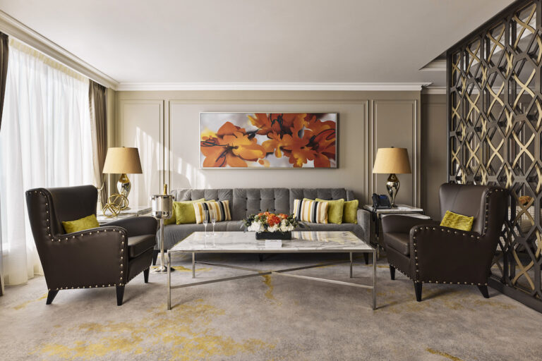 Crystal Serenity Penthouse Suite