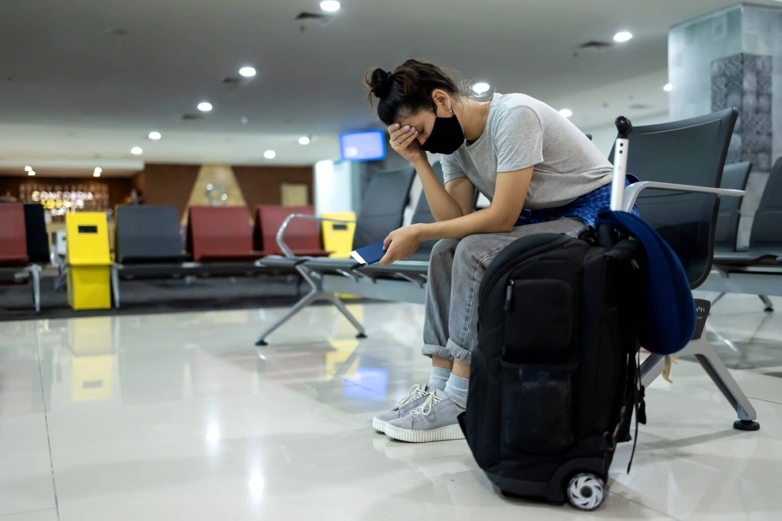 Distressed P&O New Zealand customers left stranded after visa mix up.