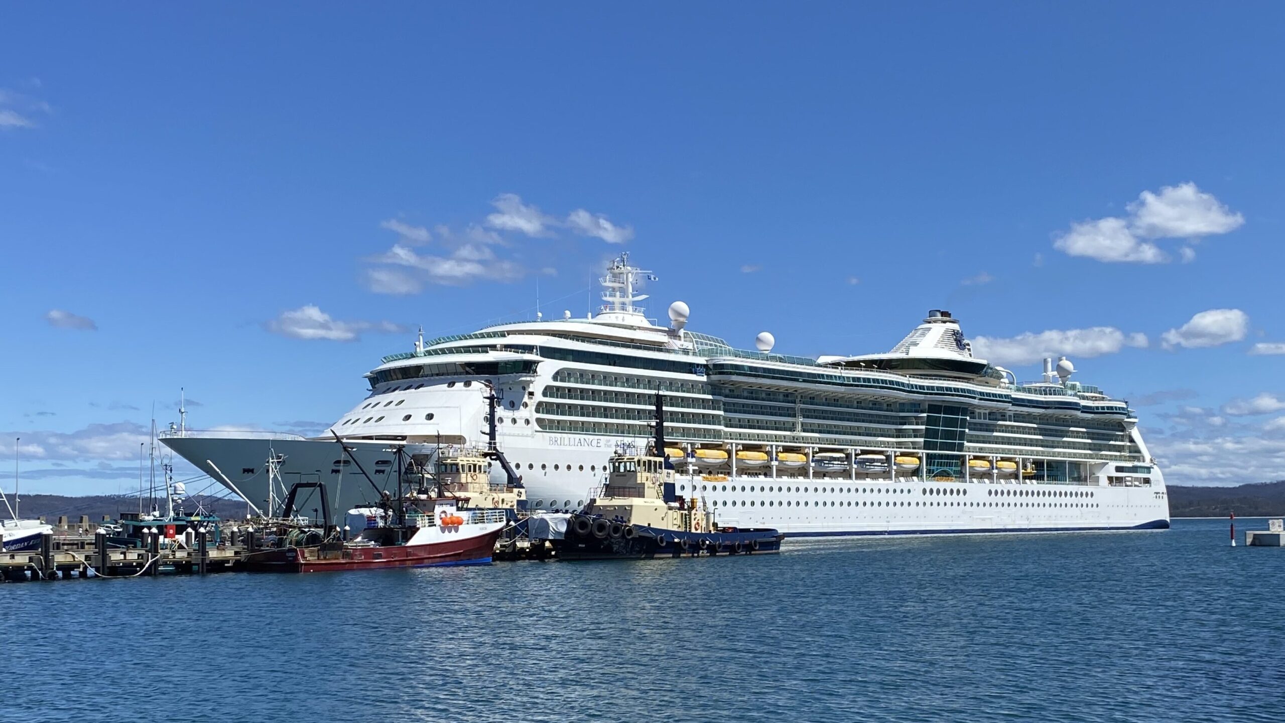 Brilliance of the Seas arrival at the Port of Eden  was safely guided by tugs. 
