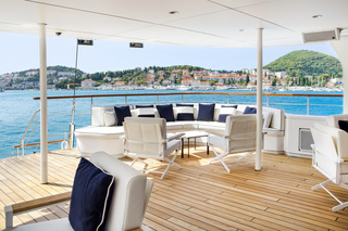 Le Ponant Yacht's open lounge