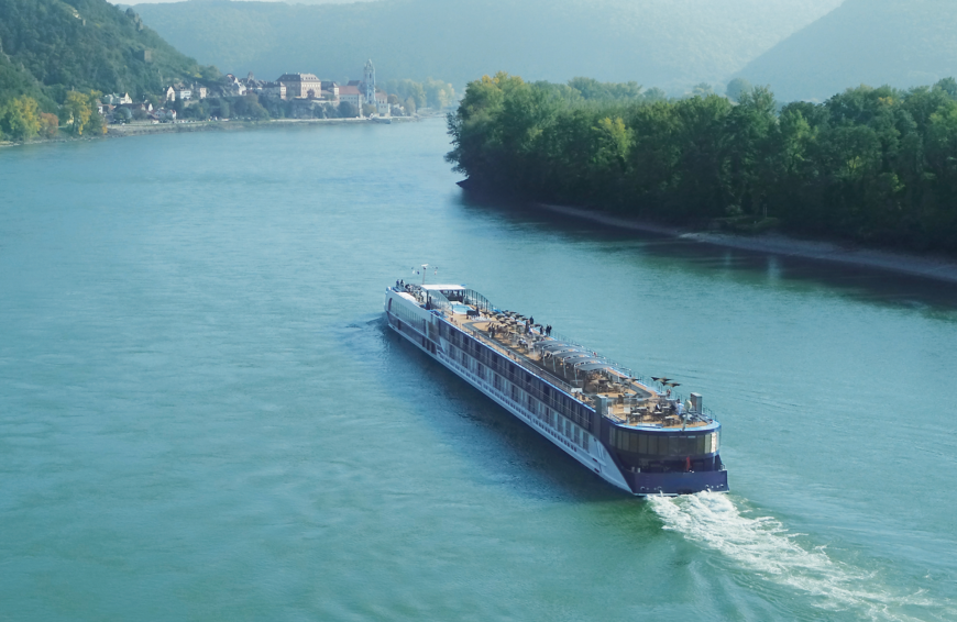 An APT river ship sailing down the Danube