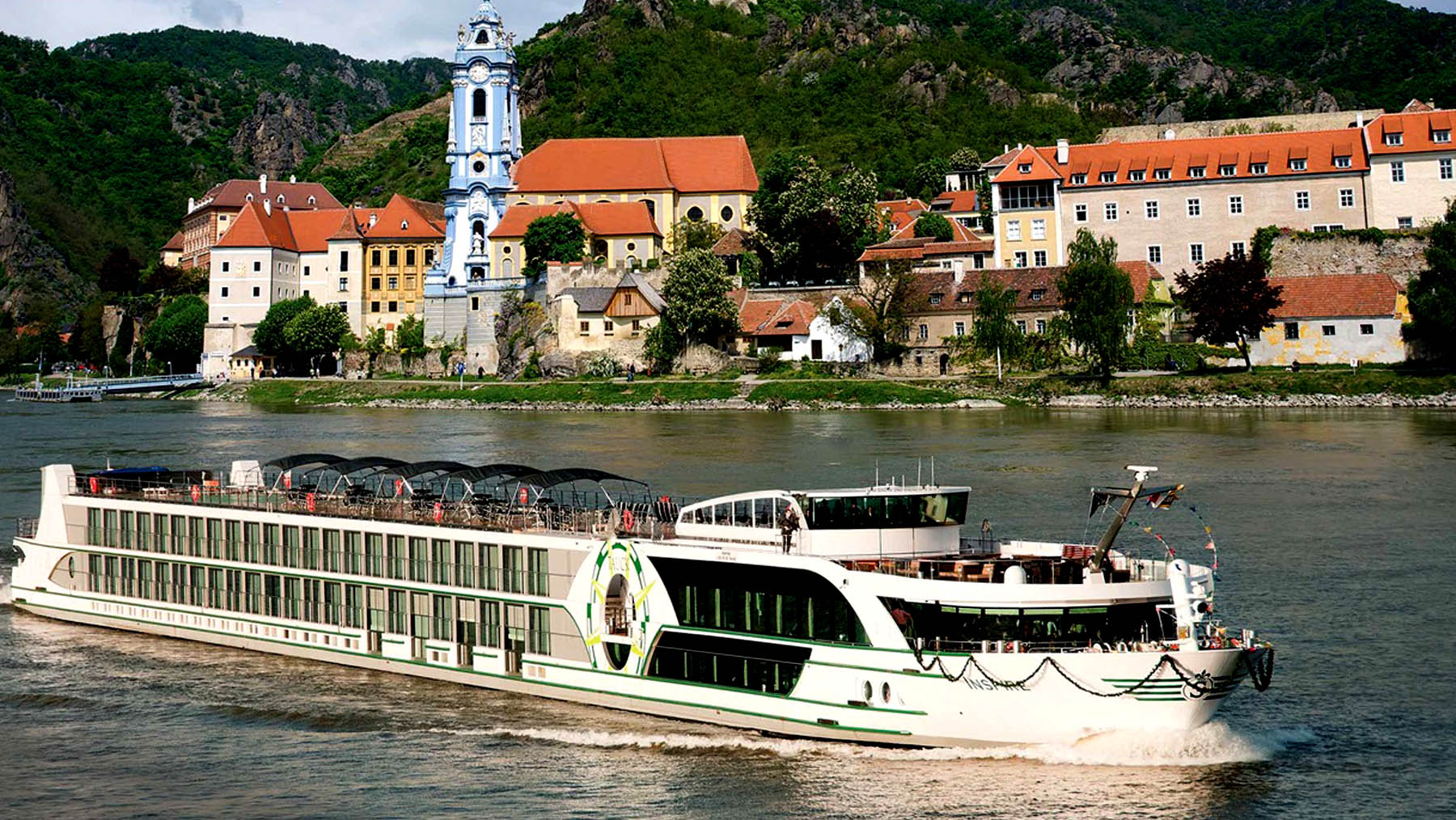 Tauck offers the ultimate guide to cruising Europe's waterways.
