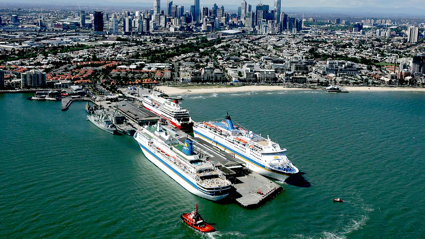 Station Pier is the point of departure of the Best Christmas cruises from Melbourne.