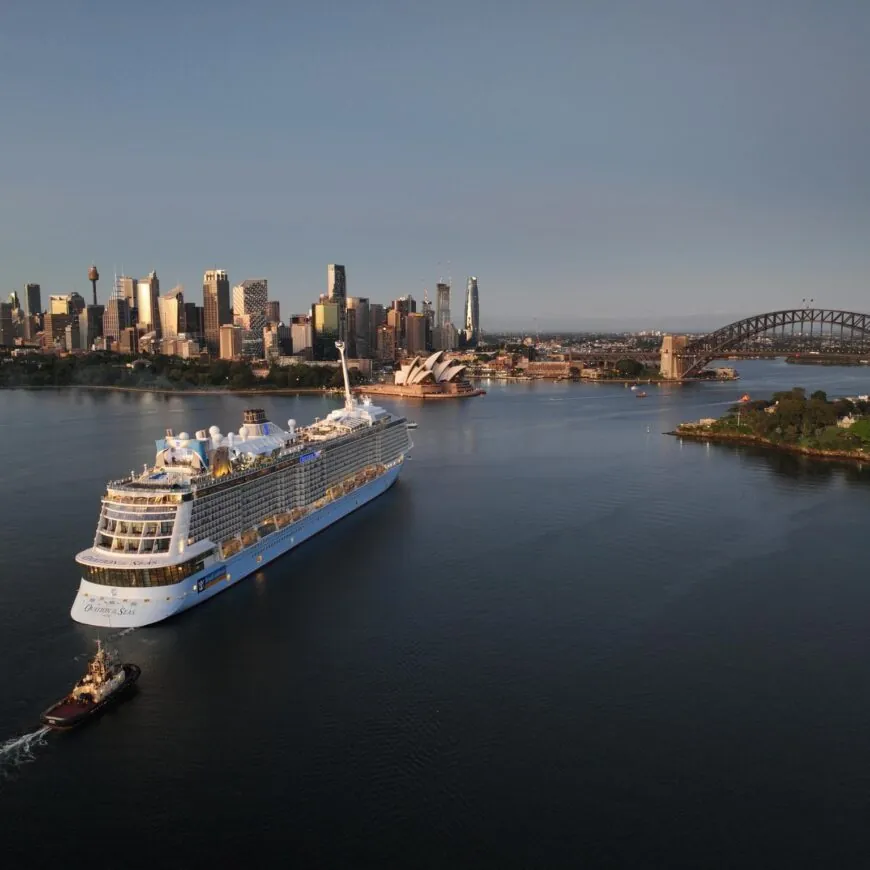 Ovation of the Seas sailing into Sydney Harbour