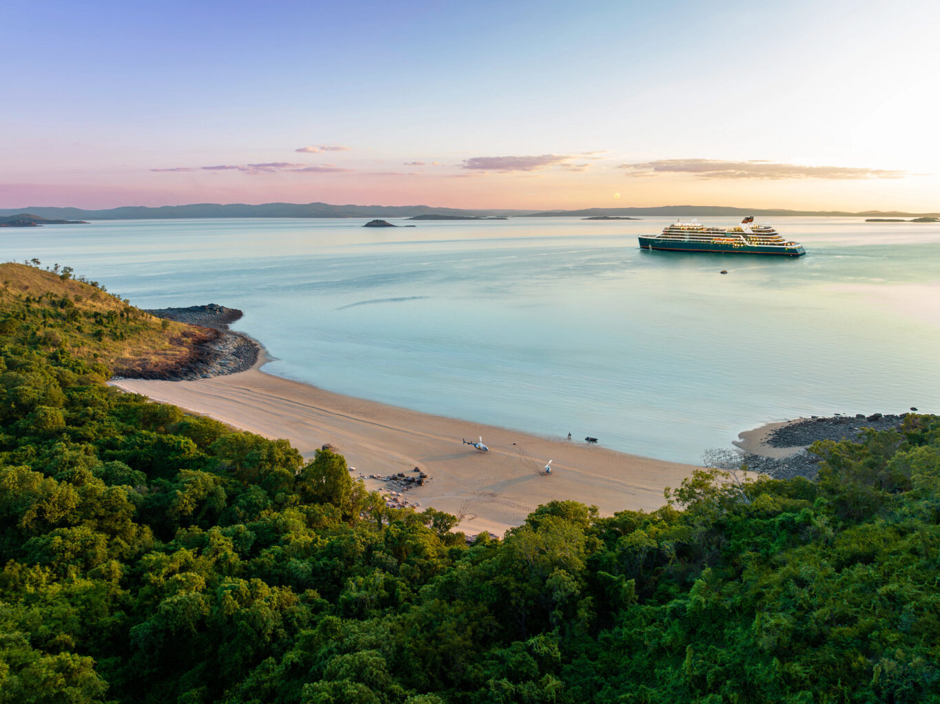 Seabourn Pursuit in the Kimberley sailing on the water Traditional Owners