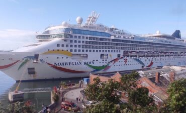 Norwegian Dawn at port.