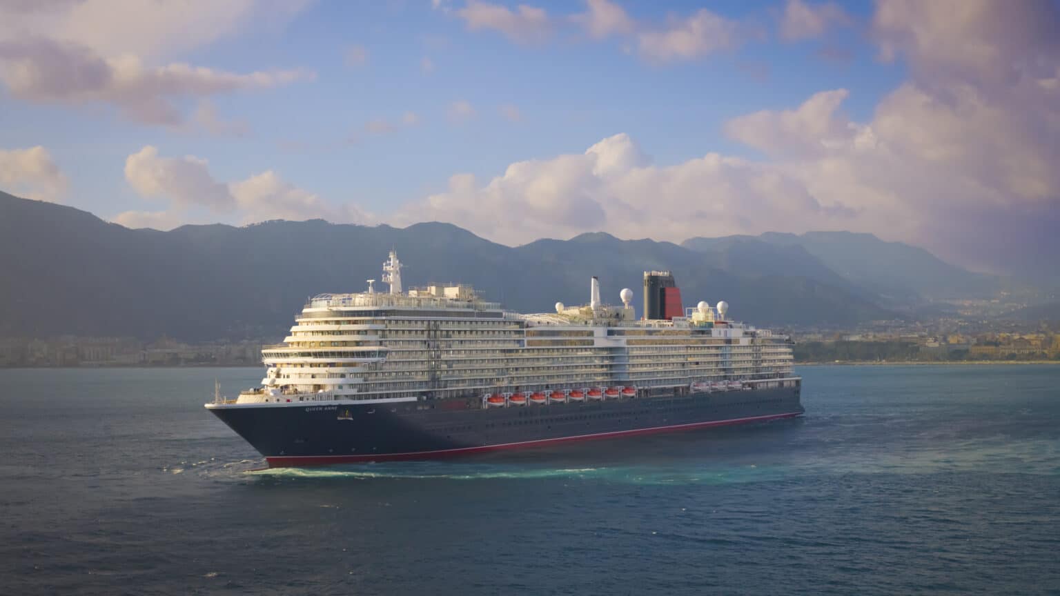 Queen Anne on her sea trials on the sea