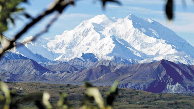 A Canada and Alaska cruise highlights an exploration to the Denali National Park.