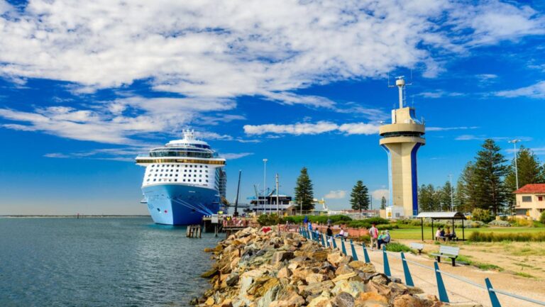 Adelaide cruise