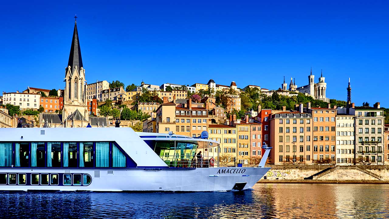 French River Cruise Deals are offered in honour of the 2024 Paris Olympics