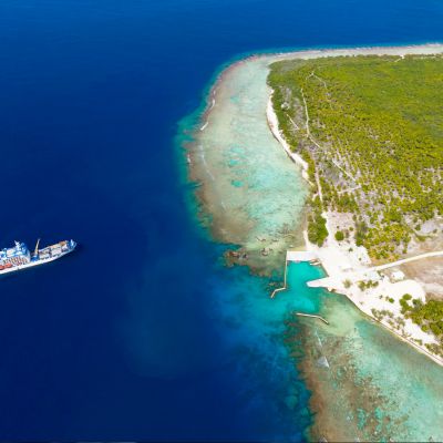 Aerial shot of Aranui 5