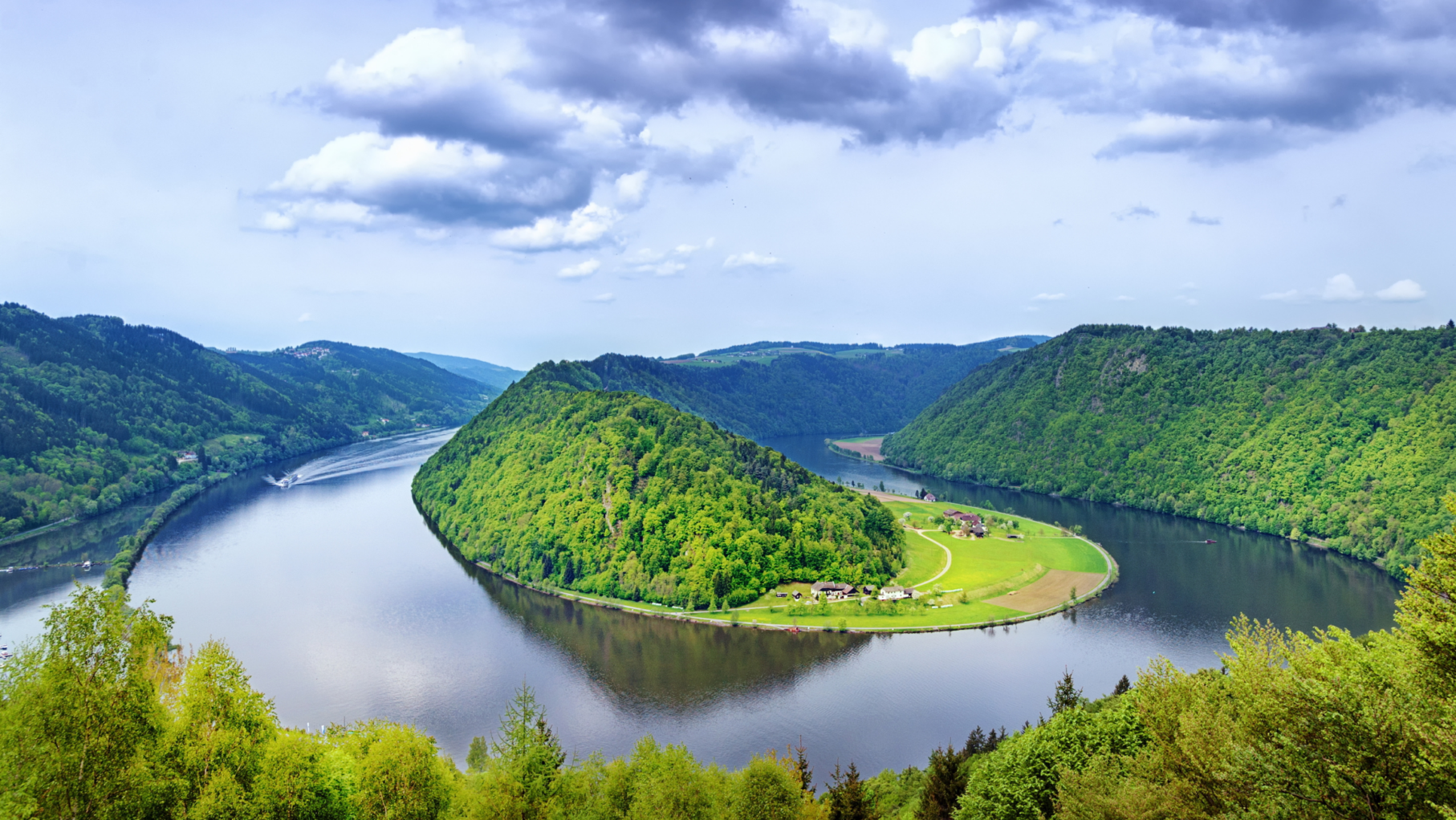 Sailing on the Danube