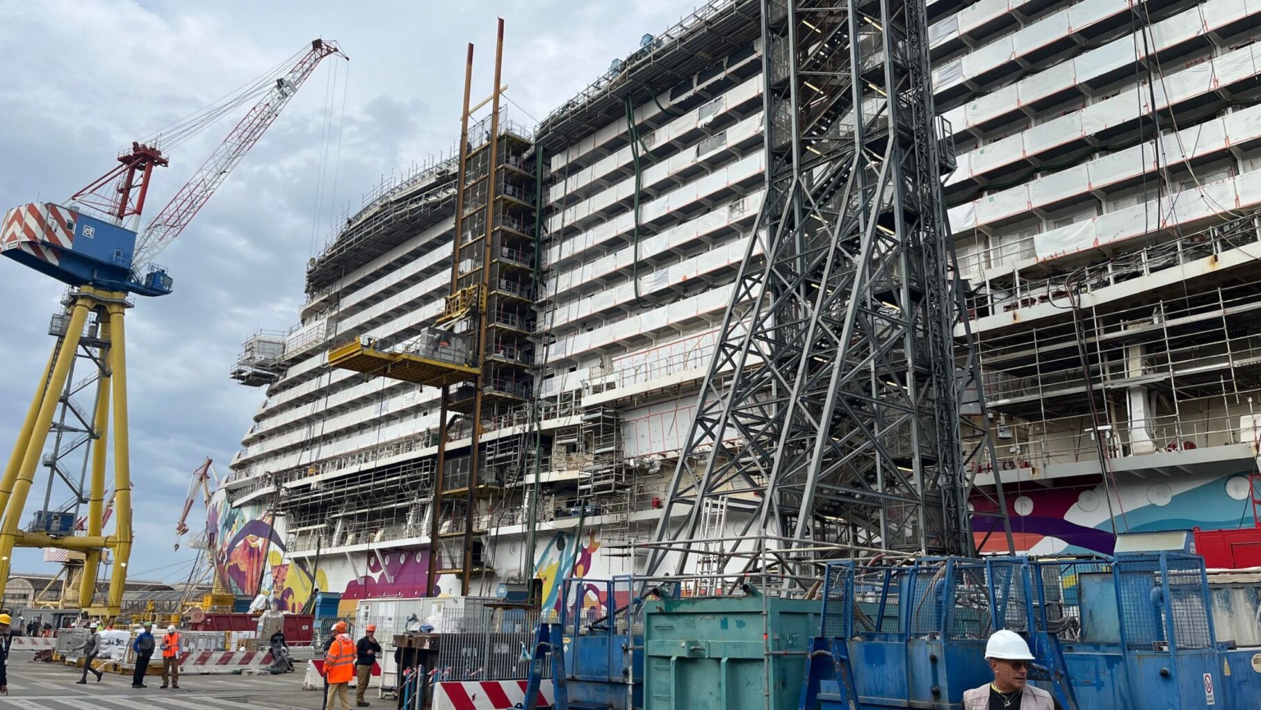 The Norwegian Aqua in the Fincantieri shipyard