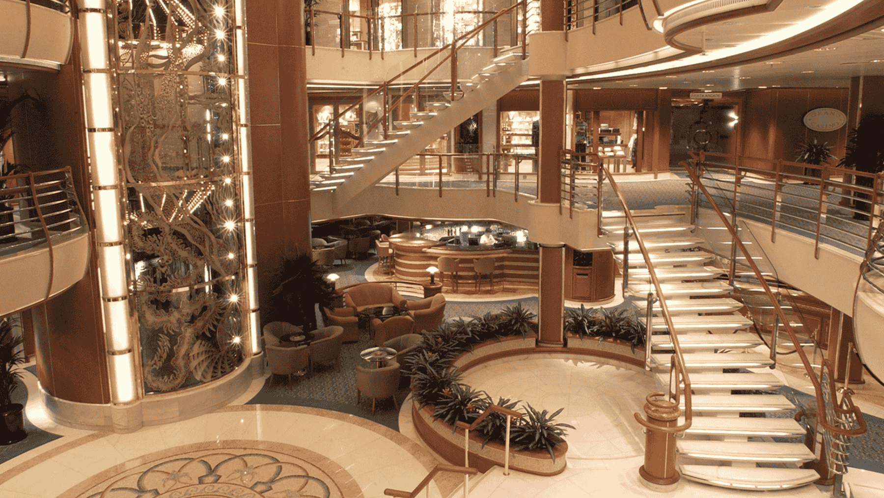 Diamond Princess atrium