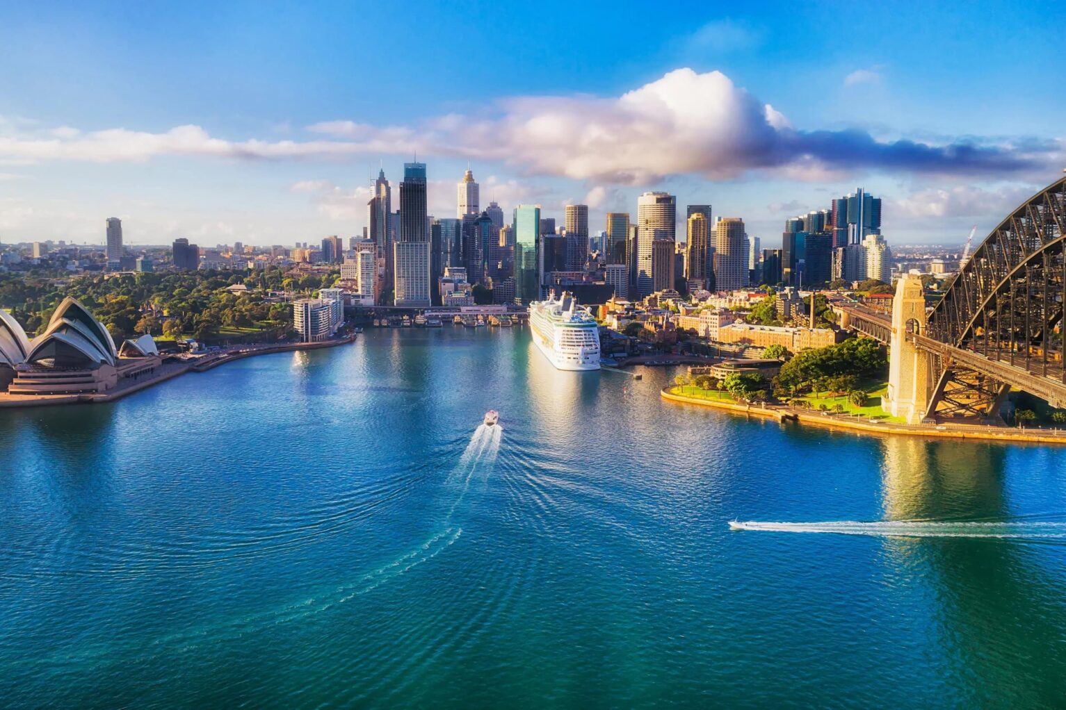 sydney harbour ship