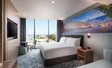 The Doubletree by Hilton Hobart has over 200 rooms