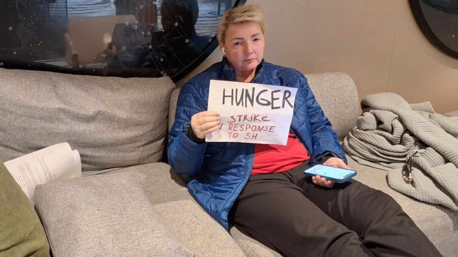 Woman on cruise doing a hunger strike.