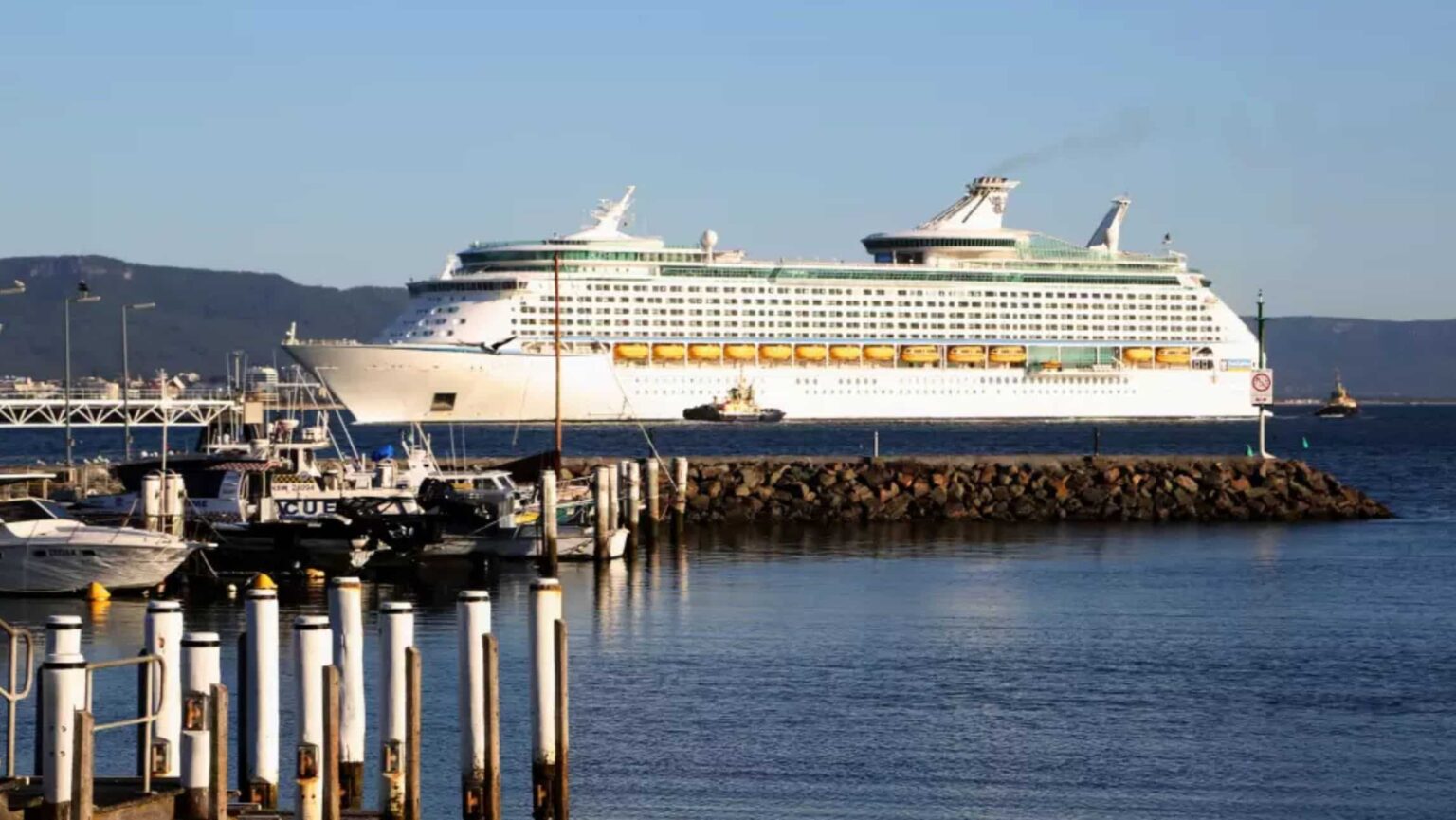 Cruise ship in Wollongong.