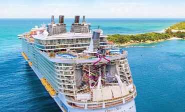 Royal Caribbean large cruise ship