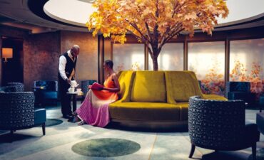 Serrving tea in Cunard's Queen Anne Grills Lounge