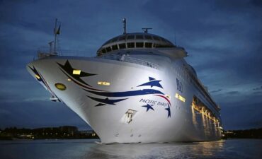 P&O's Pacific Dawn