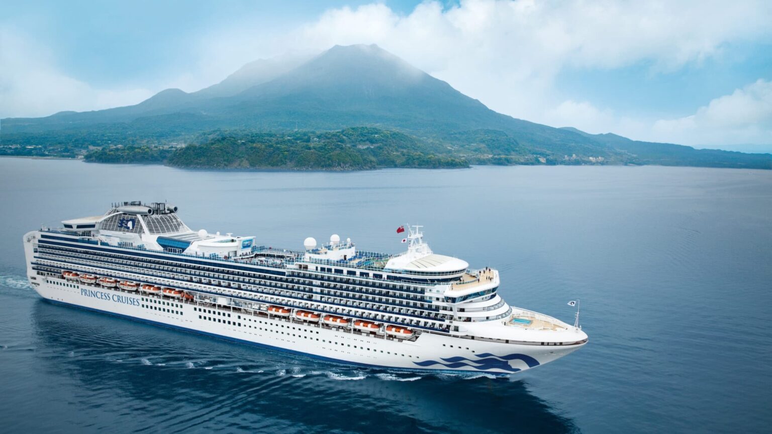 Diamond Princess sailing in Kagoshima
