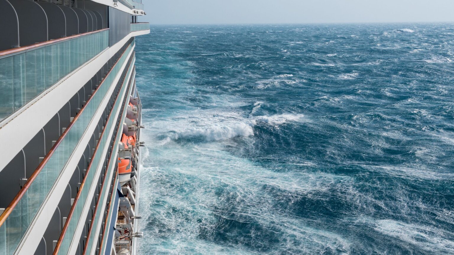 cruise ship in bad weather