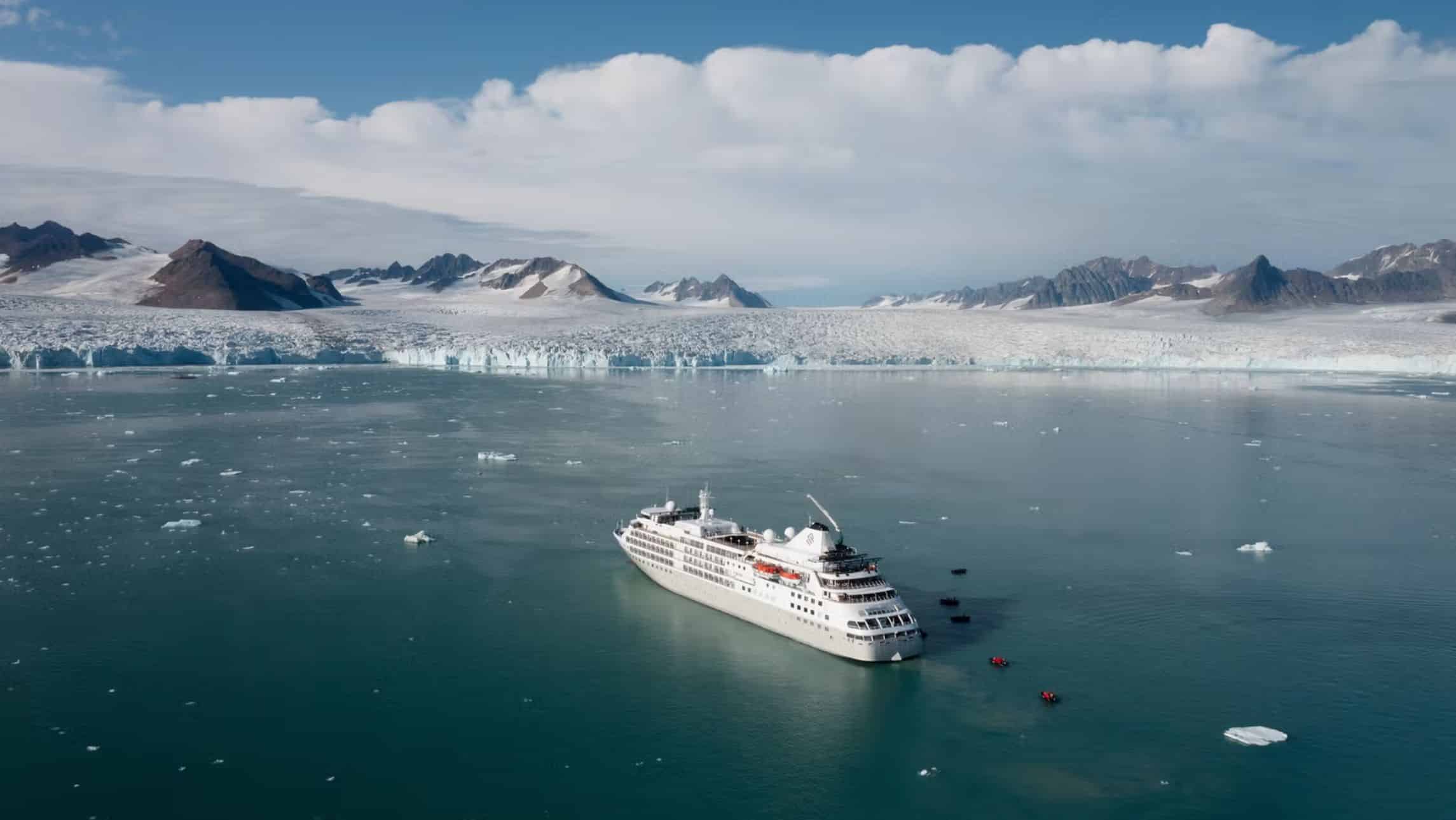 Antarctica Silver Cloud