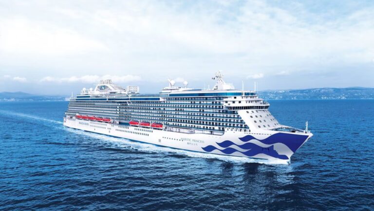 Majestic Princess Sailing