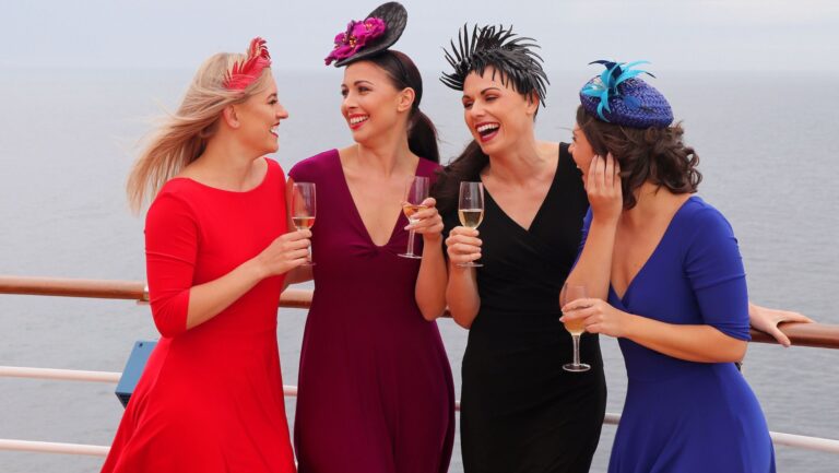women on a cruise