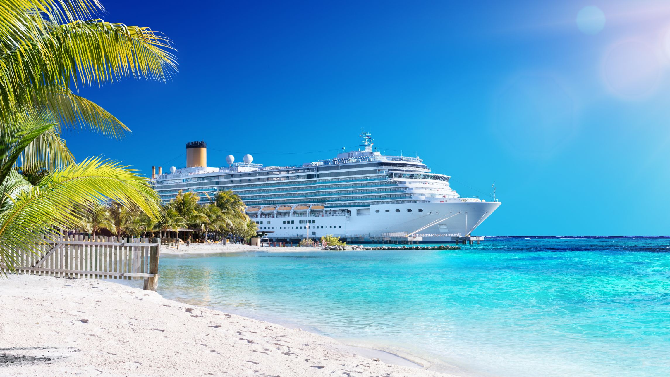 cruise ship in the caribbean