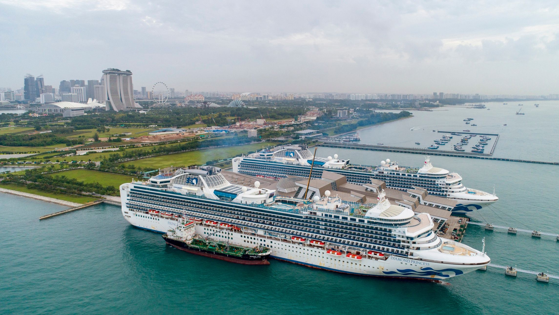 ships in singapore