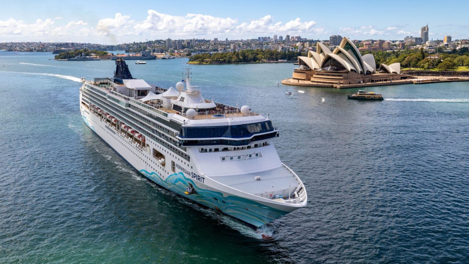 Norwegian Spirit in Sydney Harbour