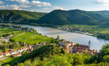 Wachau Valley river cruise deals