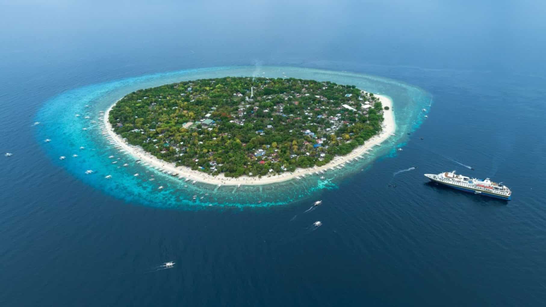 Explore the world’s most remote regions sustainably with Heritage Expeditions