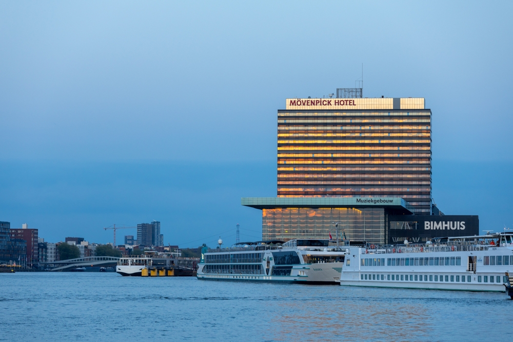 Amsterdam cruise terminal