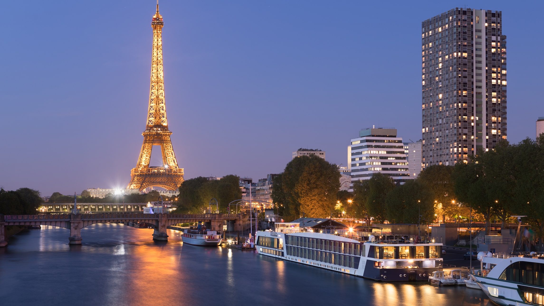 AmaWaterways and McLachlan Battlefield Tours D-Day anniversary cruise from Paris to Normandy